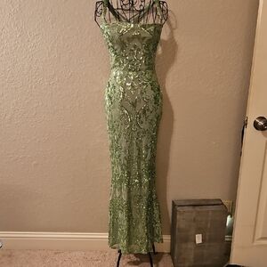 Windsor Green Sequin Maxi Dress